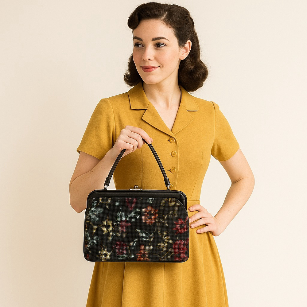 Vintage Floral Tapestry Handbag with Gold Clasp